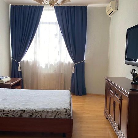 Comfortable Apartment On The Obolon Κίεβο Εξωτερικό φωτογραφία